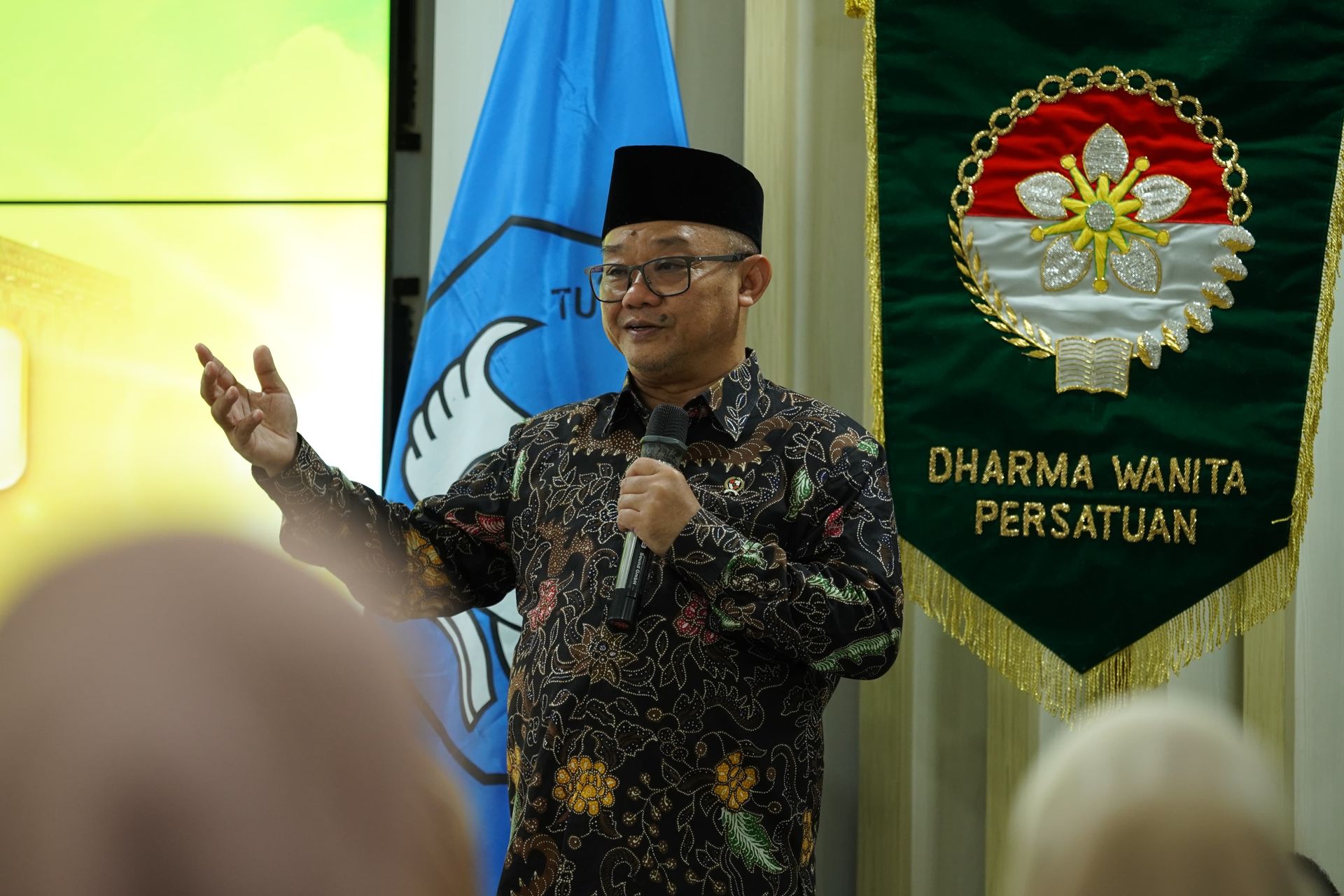 Gambar Siaran Pers