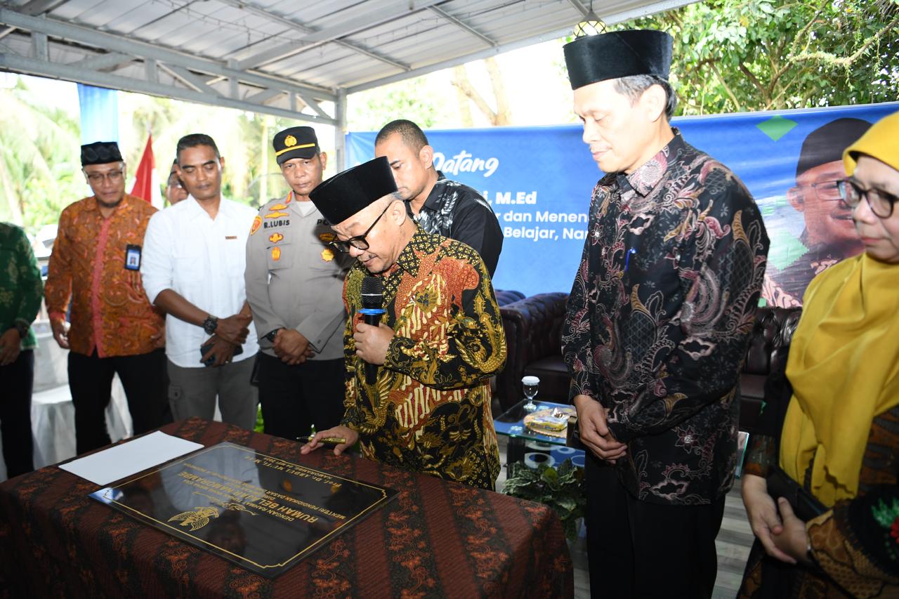 Gambar Siaran Pers