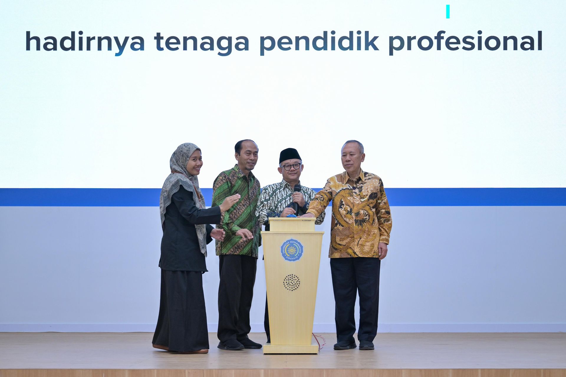 Gambar Siaran Pers