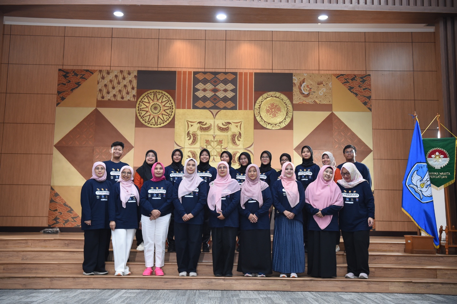 Gambar Siaran Pers