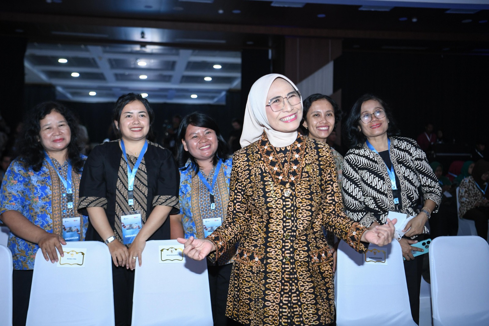 Gambar Siaran Pers