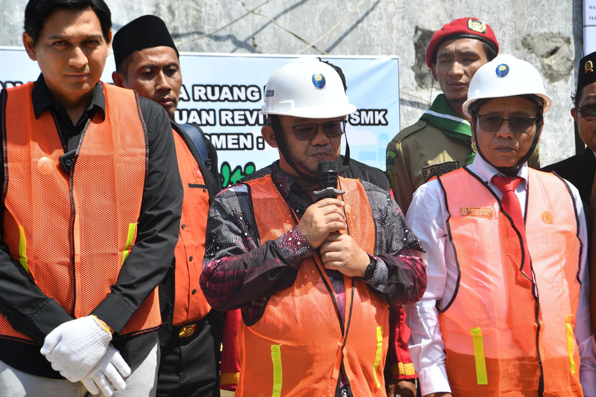 Gambar Konten Terkait