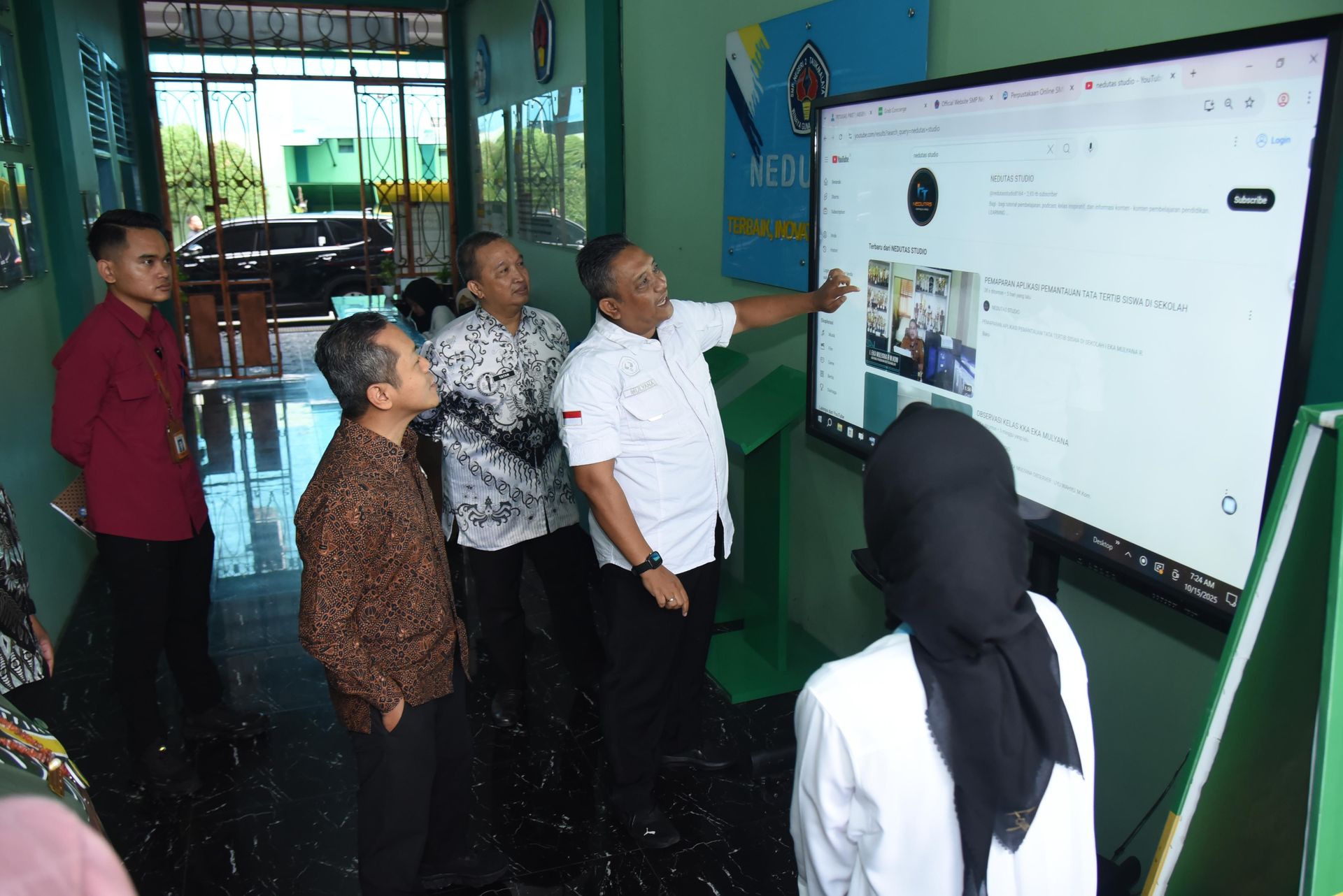 Gambar Konten Terkait