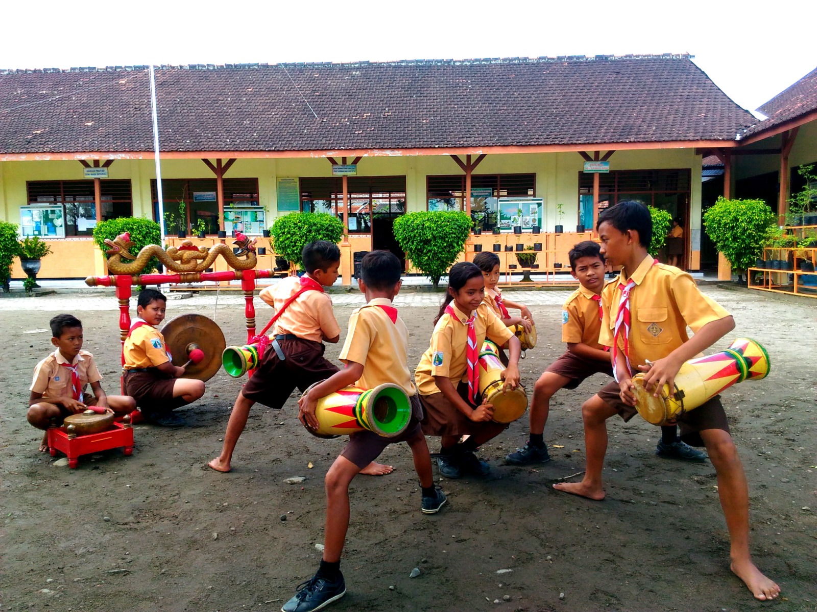 Gambar Siaran Pers