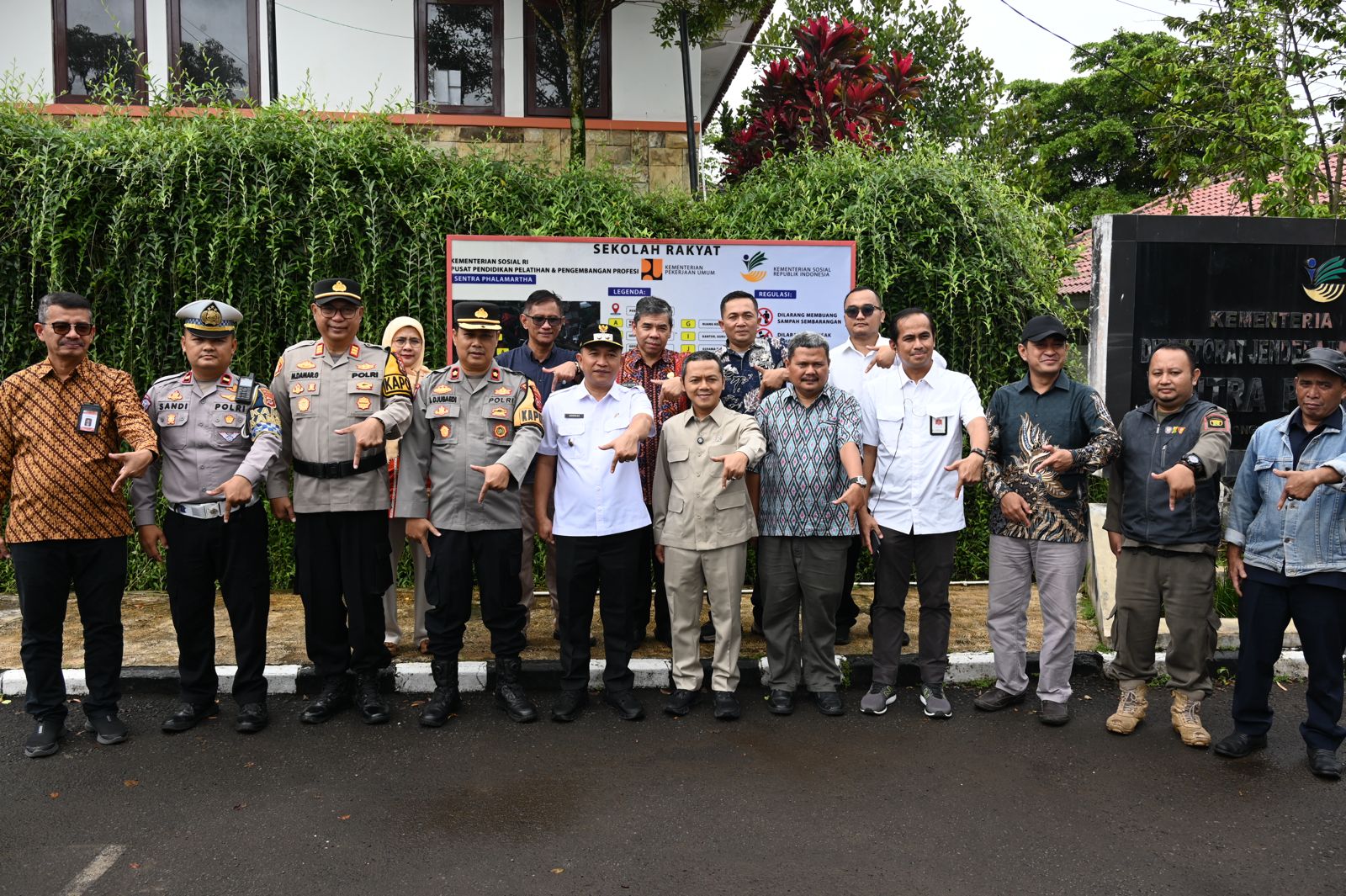 Wamendikdasmen Fajar: Sekolah Rakyat sebagai Wujud Pelembagaan Pancasila ke-5