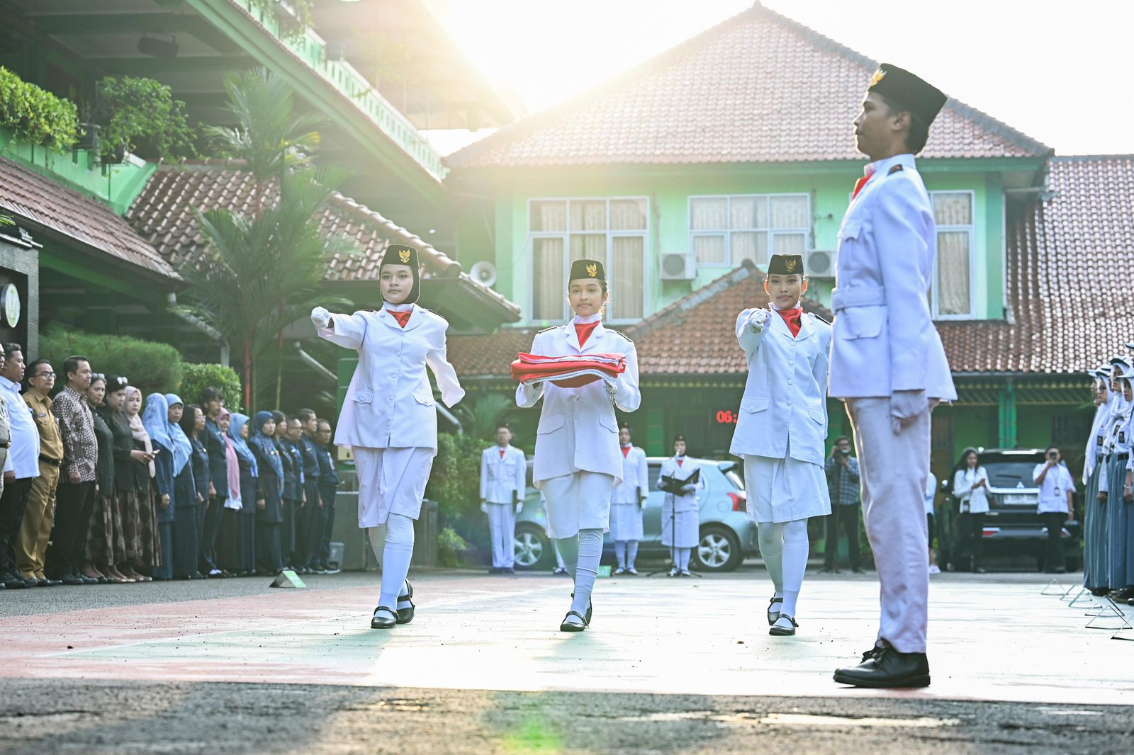Gambar Siaran Pers
