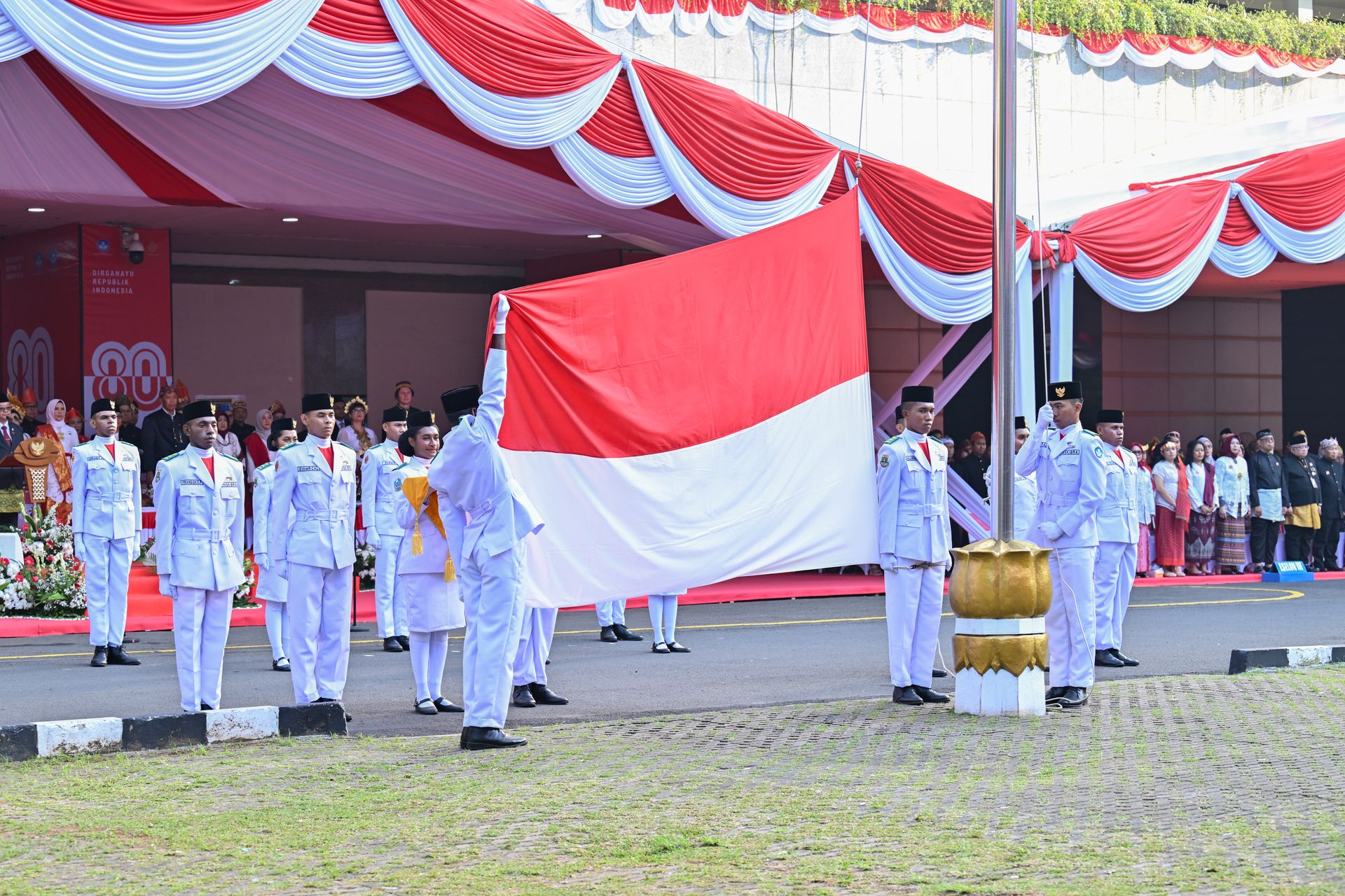 Gambar Siaran Pers
