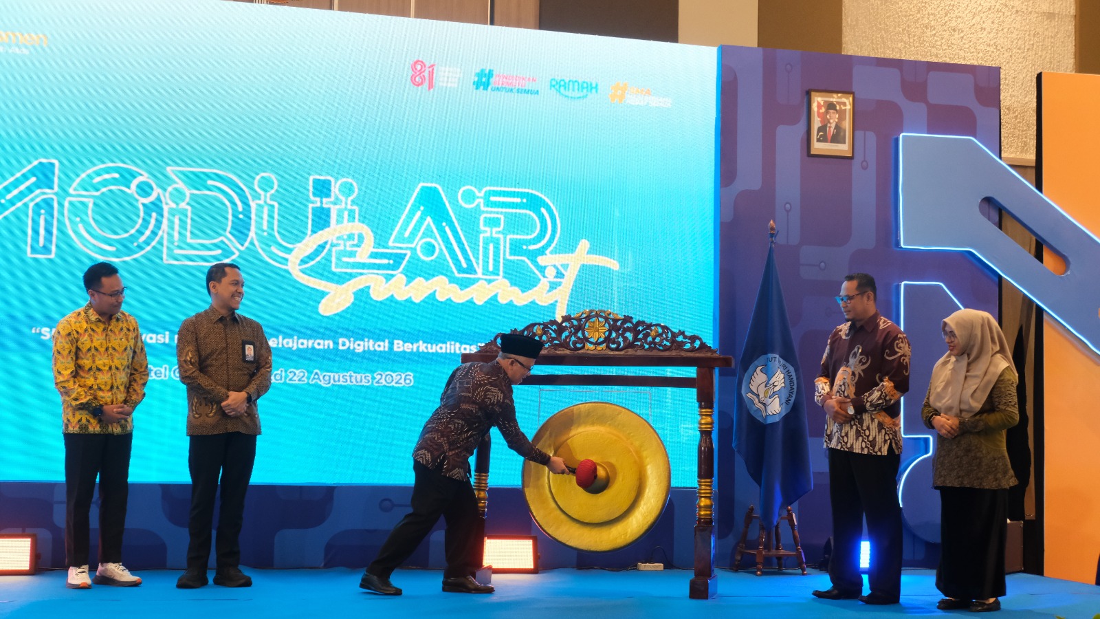 Gambar Konten Terkait