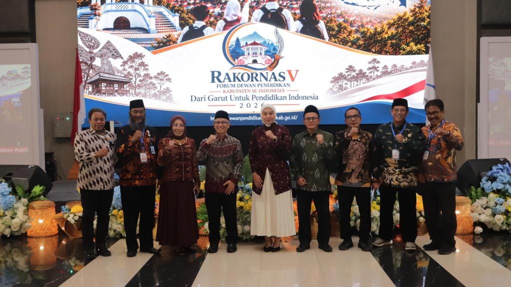 Wamendikdasmen Atip Tekankan Peran Dewan Pendidikan dalam Penyusunan RUU Sisdiknas